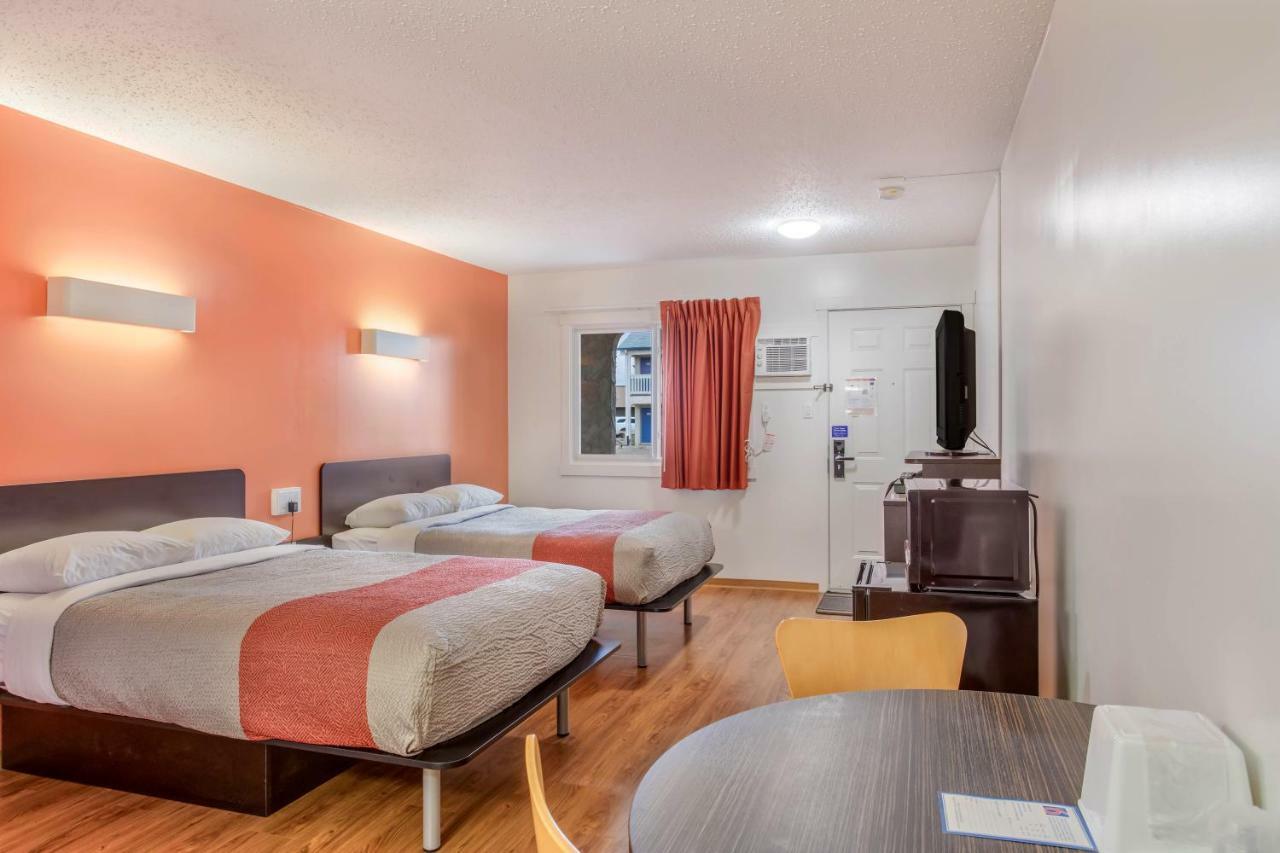 Motel Bo-Camrose, Ab מראה חיצוני תמונה